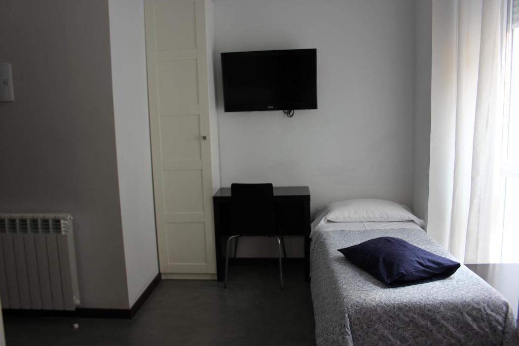 Hostal Cibeles Madrid Exterior foto