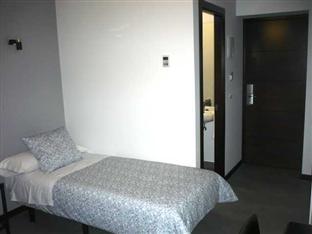 Hostal Cibeles Madrid Exterior foto