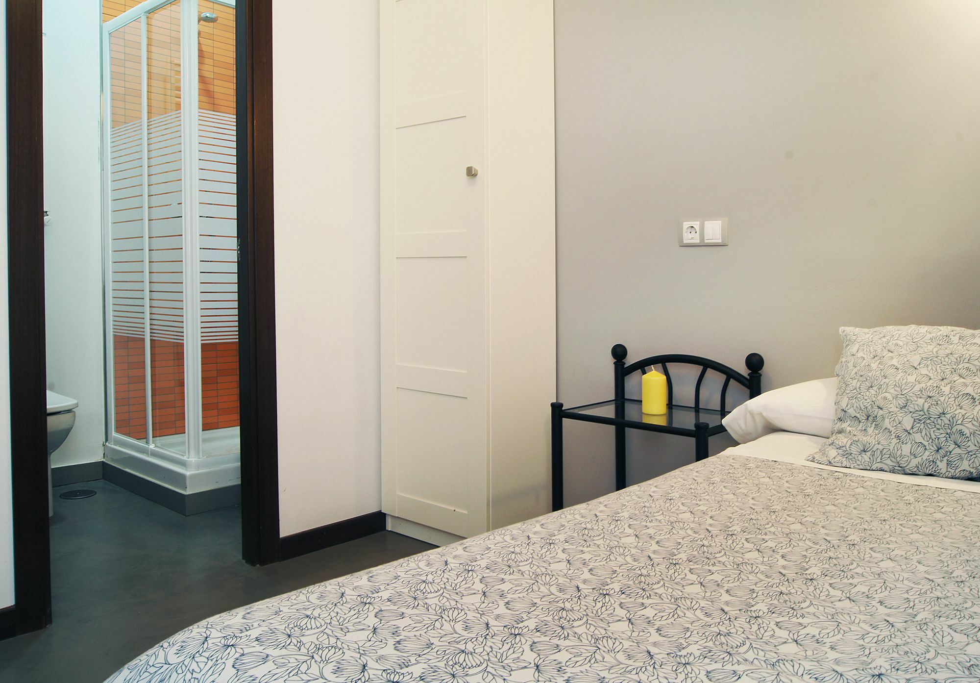 Hostal Cibeles Madrid Exterior foto